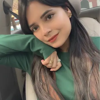 ella fatima Tutor From Chowk Lucknow